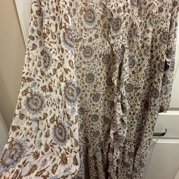 Lucky Brand bohemian sheer dress with a cream and blue floral design. - Picture 6 of 7